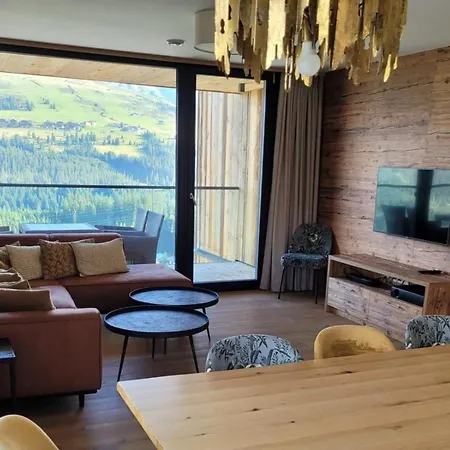 Edelweisshaus 12 Сasa de vacaciones *